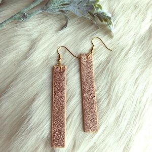 NEW!! GORGEOUS 🌸PINK GLITTER EARRINGS